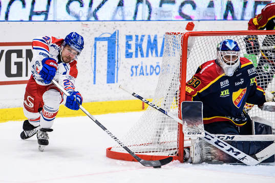 Oskarshamns Johannes Salmonsson och Djurgårdens målvakt