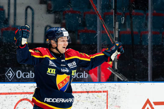 Djurgårdens Rhett Rakhshani jublar