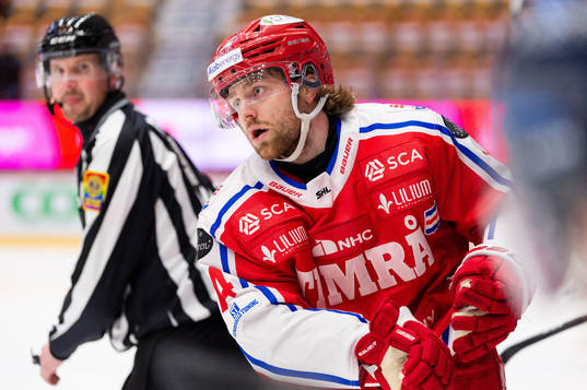 Timrås Albin Carlsson jublar