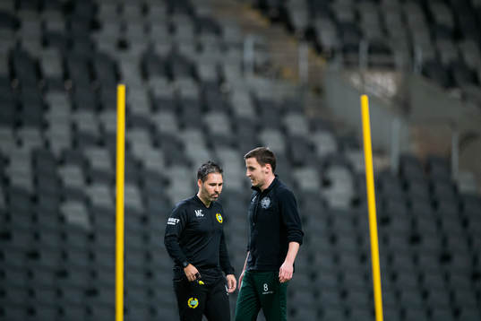 Hammarbys tränare Martí Cifuentes och Jeppe Andersen