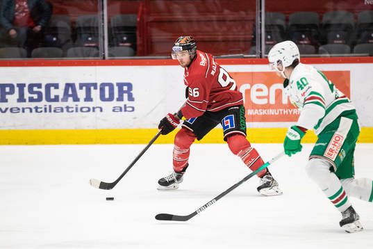 Örebros Robin Kovacs Rögles Oskar Stål Lyrenäs