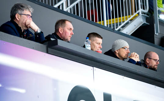 Många NHL scouter på plats