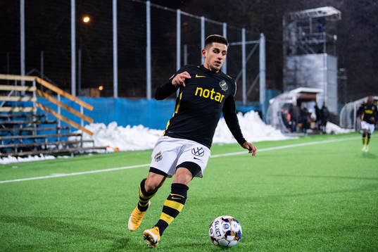 s Nicolas Stefanelli