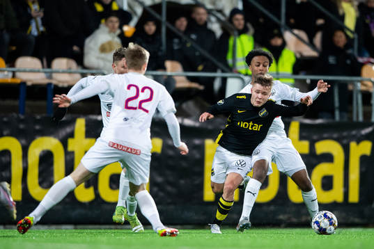 s Vincent Sundberg och Sollentunas Nathnael Medhin