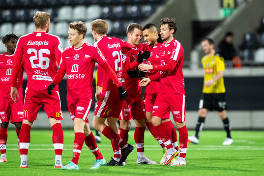 Fredrikstads jublar Riki Tomas Alba jublar