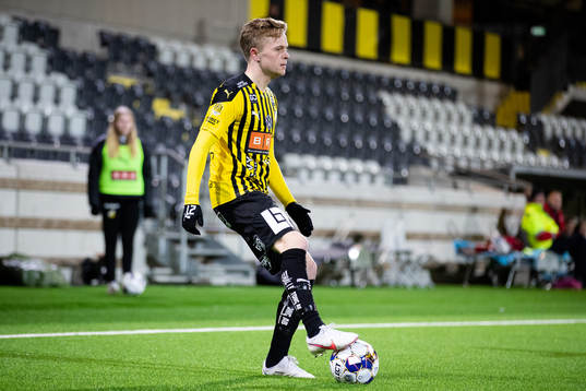 Häckens Tomas Totland