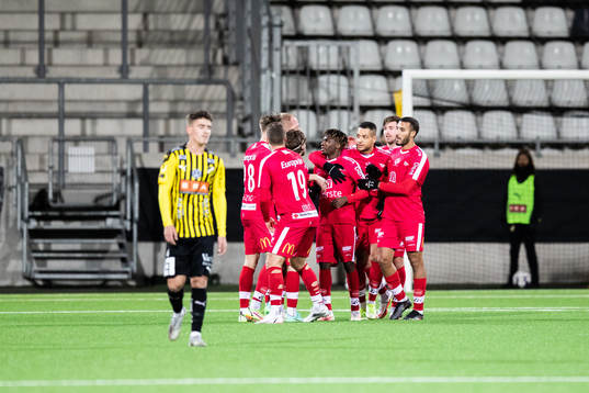 Fredrikstads Riki Tomas Alba jublar