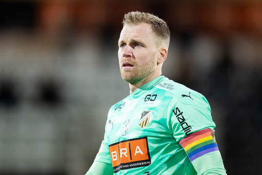 Häckens målvakt Peter Abrahamsson innan  träningsmatchen