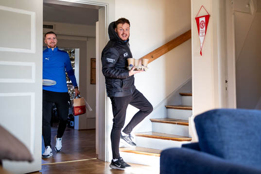 Värnamos sportchef Enes Ahmetovic och tränare Kim Hellberg
