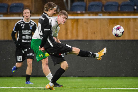 Hammarbys William Axelsson Tervonen och Sirius Viktor
