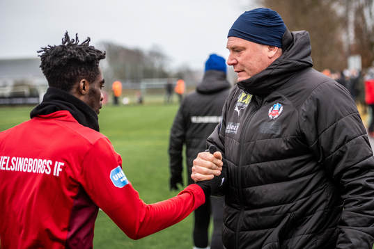 Helsingborgs Benjamin Acquah och tränare Jörgen