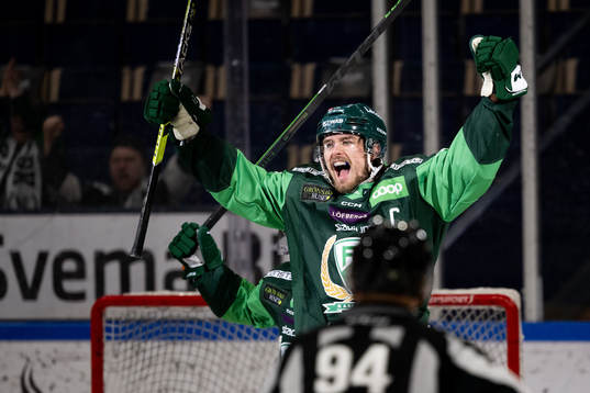 Färjestads Linus Johansson jublar