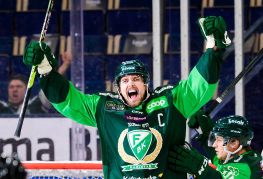Färjestads Linus Johansson jublar