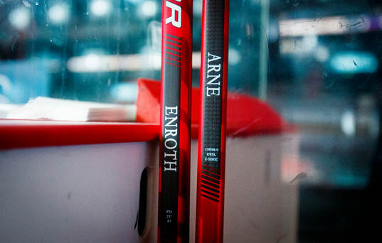 Örebros målvakt Jhonas Enroth och målvakt Jonas Arntzen