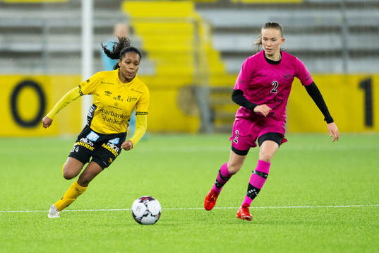 Elfsborgs Vanessa Lopez och Göteborgs DFF's Anna Larsdotter