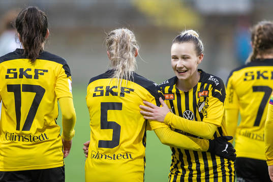 Häckens Marika Bergman Lundin jublar
