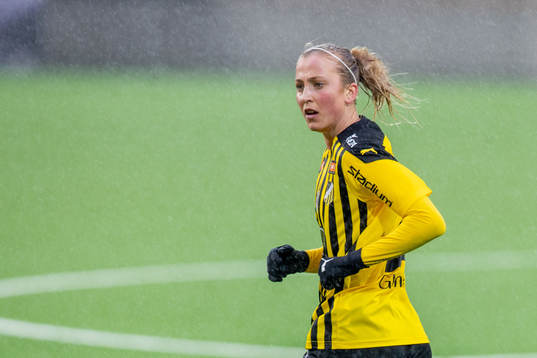 Häckens Julia Karlernäs