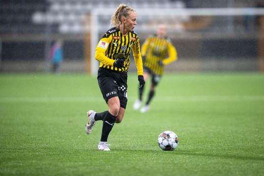 Häckens Molly Johansson