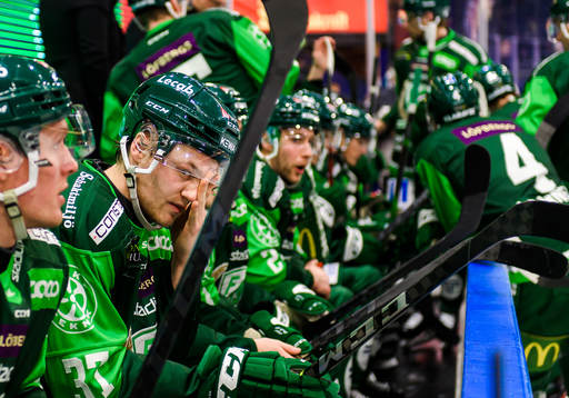 Färjestads Adam Ginning deppar