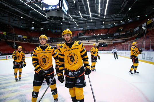 Skellefteås spelare jublar