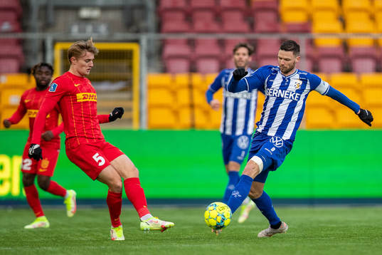 Nordsjällands Martin Frese och IFK Göteborgs Marcus Berg
