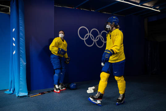 Linnea Johansson and Johanna Fällman of Sweden