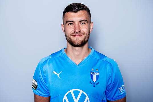 Malmö FF presenterar Matej Chalus som ny spelare 2