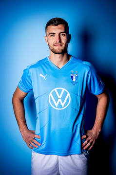 Malmö FF presenterar Matej Chalus som ny spelare 2