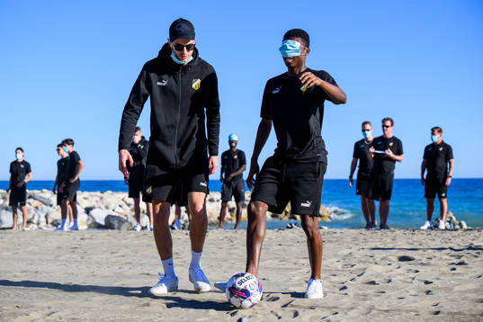 Alexander Jeremejeff och Yannick Armel Assiedou Adjoumani
