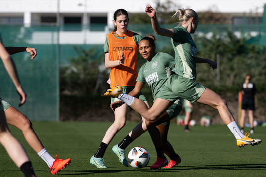 Bläddra bland fler bilder av Fotboll, Damallsvenskan, Hammarby, Träningsläger 