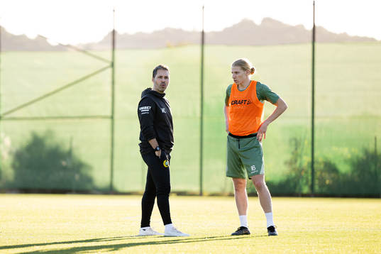 Hammarbys tränare Martí Cifuentes och Gustav Ludwigson