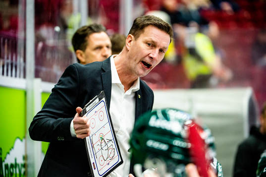 Färjestads tränare Johan Pennerborn