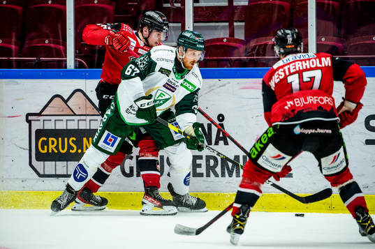 Malmö Redhawks Anton Olsson och Pathrik Westerholm mot