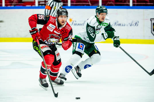 Malmö Redhawks Carl Persson mot Färjestads Daniel Viksten