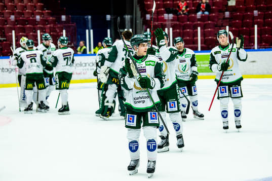 Färjestads Joel Nyström jublar med lagkamraterna