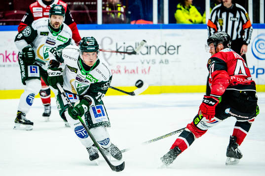 Färjestads Patrik Lundh mot Malmö Redhawks Joakim Ryan