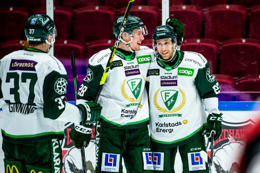 Färjestads Per Åslund jublar