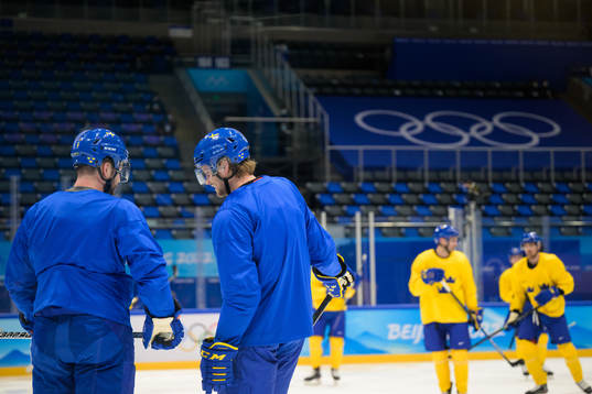 Oscar Fantenberg and Jacob de la Rose of the Swedish