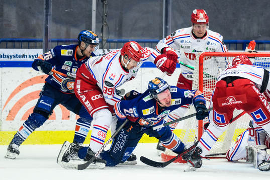 Timrås Ty Rattie och Växjös Martin Lundberg