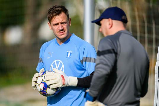 NMålvakt Johan Dahlin och målvaktstränare Jonnie Fedel