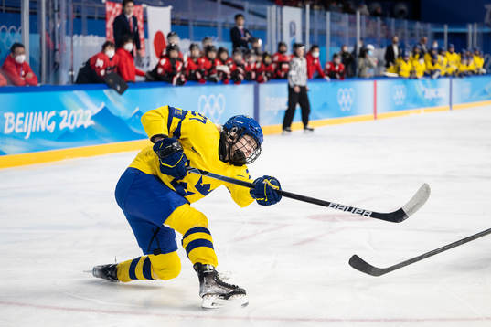 Emma Nordin of Sweden in the women’s ice hockey