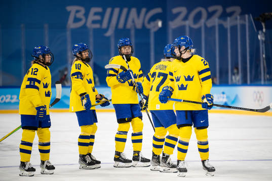 Josefin Bouveng of Sweden looks dejected in the women’s