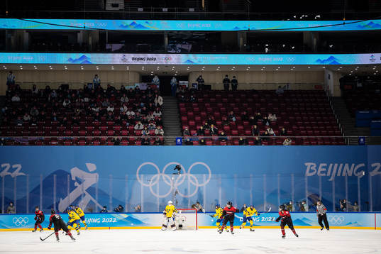 Goaltender Emma Söderberg of Sweden in the women’s ice