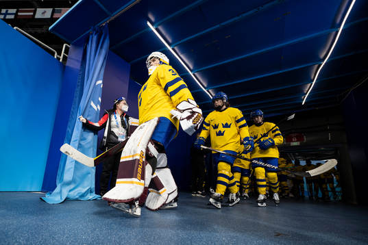 Goaltender Emma Söderberg of Sweden
