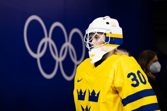 Goaltender Emma Söderberg of Sweden in the women’s ice