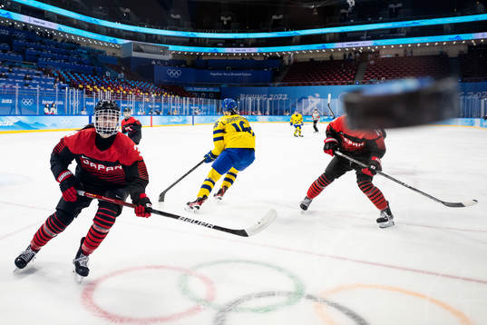 Aoi Shiga of Japan in the women’s ice hockey preliminary