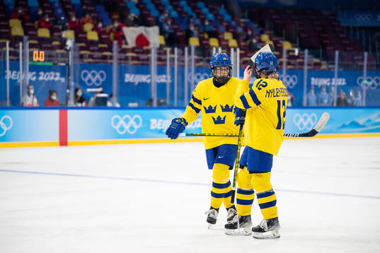 Mina Waxin and Maja Nylen-Persson of Sweden looks dejected