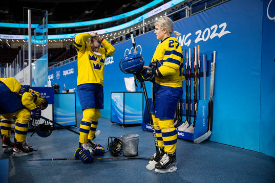 Johanna Fällman and Emma Nordin of Sweden