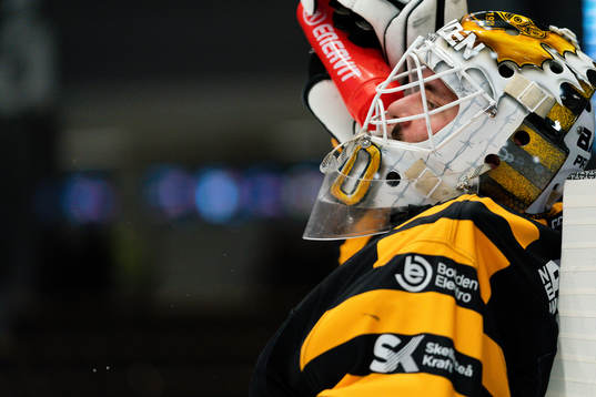 Skellefteås målvakt Gustaf Lindvall