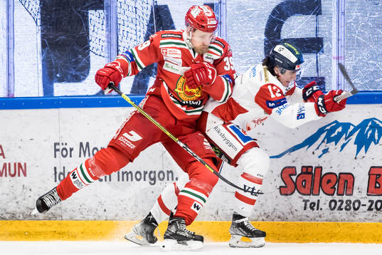 Moras Kristoffer Gunnarsson och Västerviks Brett Supinski